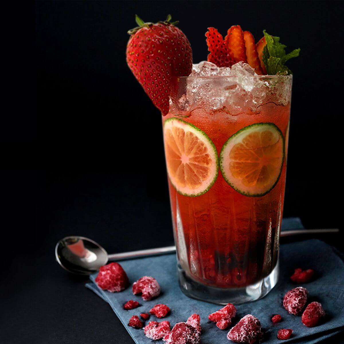 草莓覆盆子水果茶